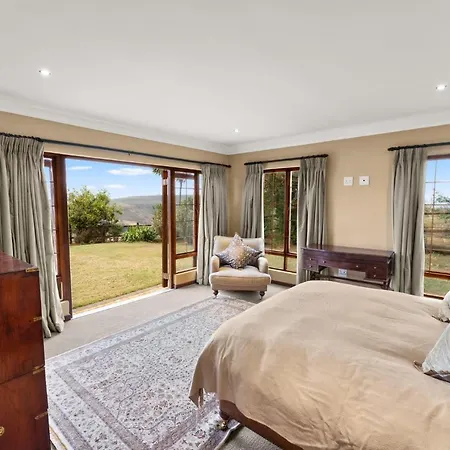 Drakensberg Luxury Accommodation - Misty Ridge Himeville Exterior photo